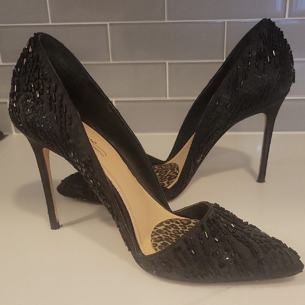 Vince Camuto Black Embellished Heels Sz 6M